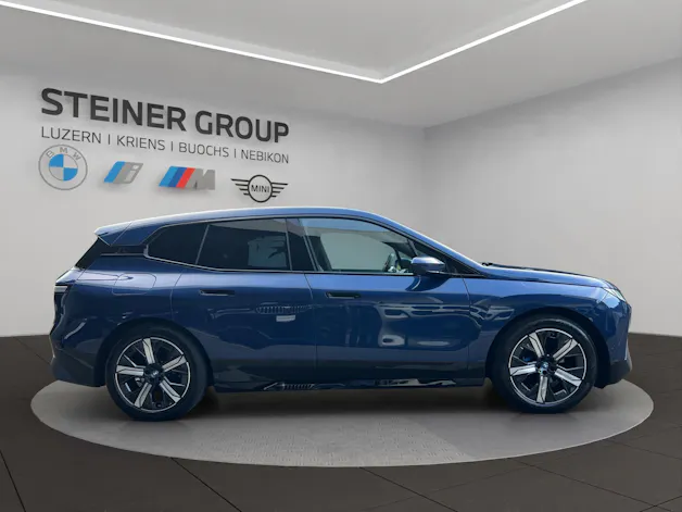 BMW iX xDrive40
