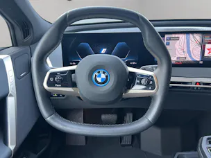 BMW iX xDrive40