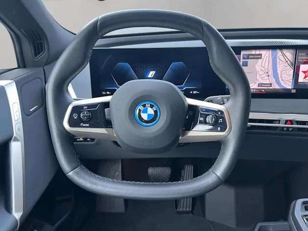 BMW iX xDrive40