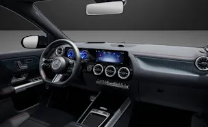 MERCEDES-BENZ EQA 350 66,5 kWh 4Matic Swiss Star