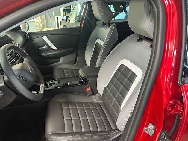 CITROEN C4 Hybrid 136 e-DCS6 Max