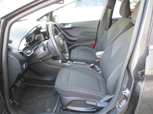 FORD Fiesta 1.0 SCTi MHEV Titanium Automat