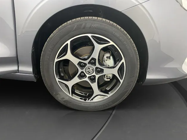 MG 3 1.5 Hybrid Luxury Aut.