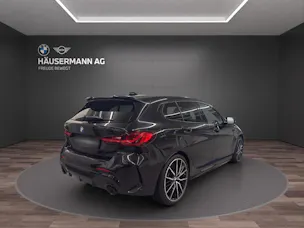BMW M135i xDrive EDITION COLORVISION