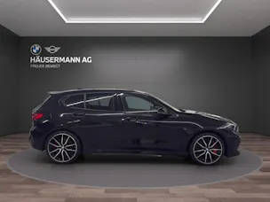 BMW M135i xDrive EDITION COLORVISION