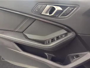BMW M135i xDrive EDITION COLORVISION