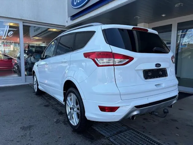 FORD Kuga 2.0 TDCi Titanium S 4WD PowerShift
