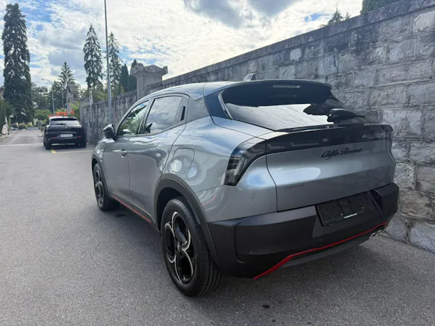 ALFA ROMEO Junior 1.2 48V Hybrid Speciale