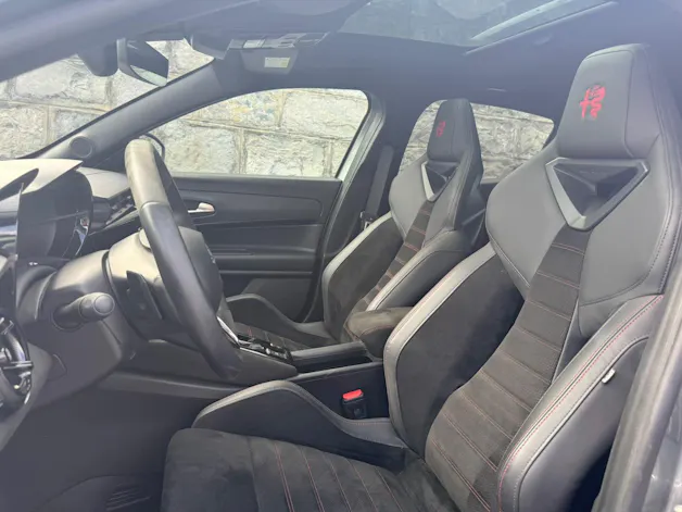 ALFA ROMEO Junior 1.2 48V Hybrid Speciale