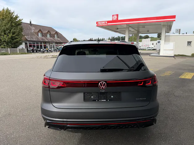 VW Touareg 3.0 TSI eHybrid R Final Edition Tiptronic