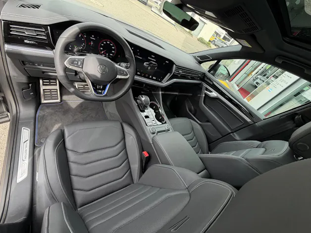VW Touareg 3.0 TSI eHybrid R Final Edition Tiptronic
