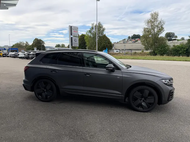 VW Touareg 3.0 TSI eHybrid R Final Edition Tiptronic