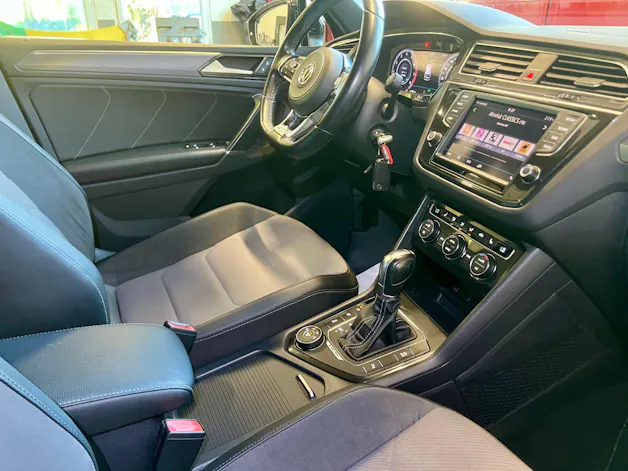 VW Tiguan 2.0TSI Highline 4Motion DSG R-Line ✅