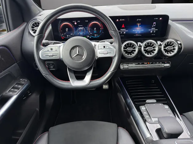 MERCEDES-BENZ B 250 e AMG Line 8G-DCT