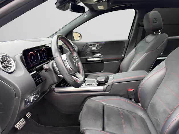 MERCEDES-BENZ B 250 e AMG Line 8G-DCT
