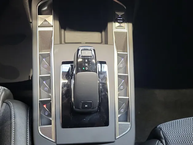 DS AUTOMOBILES DS3 1.2 MHEV Pallas
