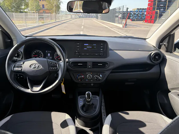 HYUNDAI i10 1.0 Origo Automat