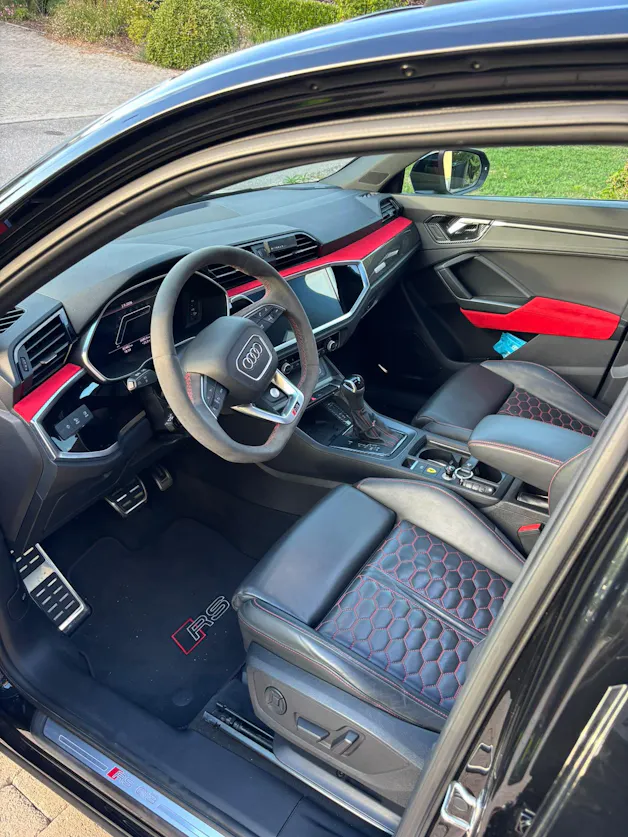 AUDI RS Q3 Sportback quattro S tronic