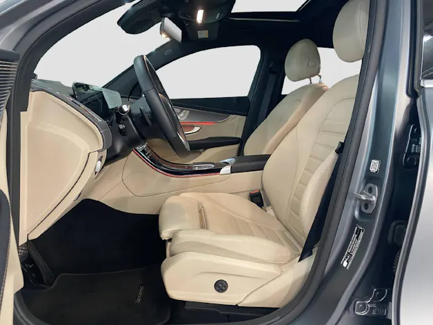 MERCEDES-BENZ EQC 400 AMG Line 4MATIC