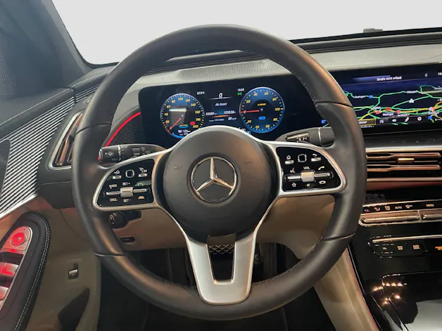 MERCEDES-BENZ EQC 400 AMG Line 4MATIC