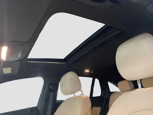 MERCEDES-BENZ EQC 400 AMG Line 4MATIC