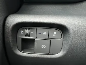 HYUNDAI Inster 49kWh Amplia