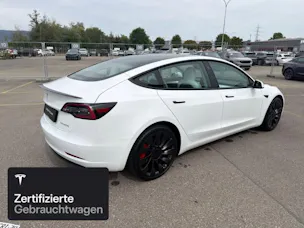 Tesla Model 3 Performance
