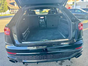 AUDI RSQ8 quattro