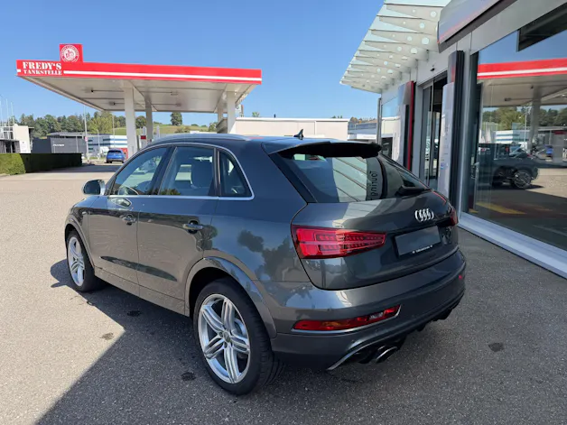 AUDI RS Q3 2.5 TFSI quattro S-tronic