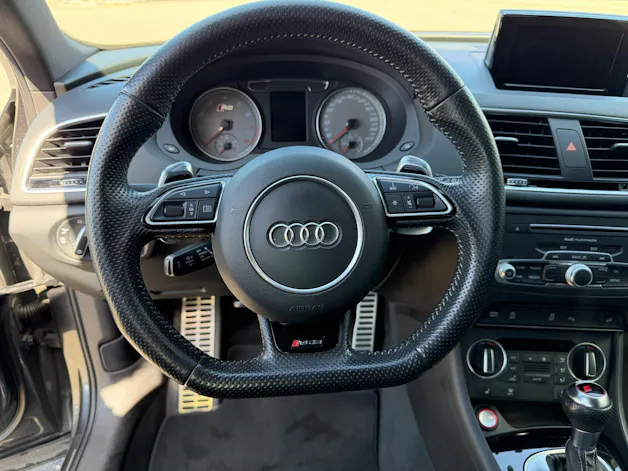 AUDI RS Q3 2.5 TFSI quattro S-tronic