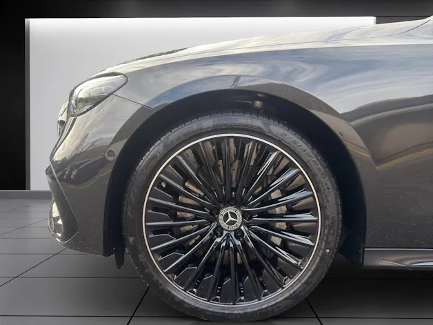 MERCEDES-BENZ E 220 d 4Matic 9G-Tronic
