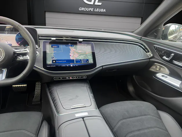 MERCEDES-BENZ E 220 d 4Matic 9G-Tronic