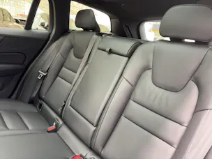 VOLVO V60 2.0 T6 TE Ultra Dark eAWD
