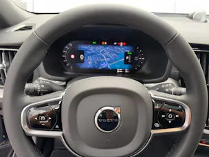 VOLVO V60 2.0 T6 TE Ultra Dark eAWD