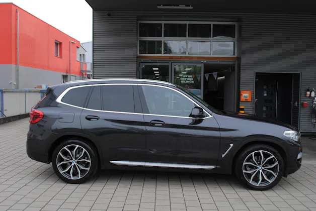 BMW X3 xDrive 20i xLine Steptronic