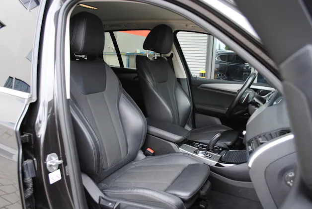 BMW X3 xDrive 20i xLine Steptronic
