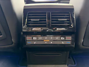 VW Touareg R 3.0 TSI eHYBRID 462 PS 4MOTION
