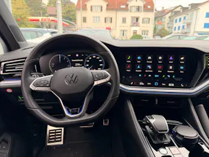 VW Touareg R 3.0 TSI eHYBRID 462 PS 4MOTION