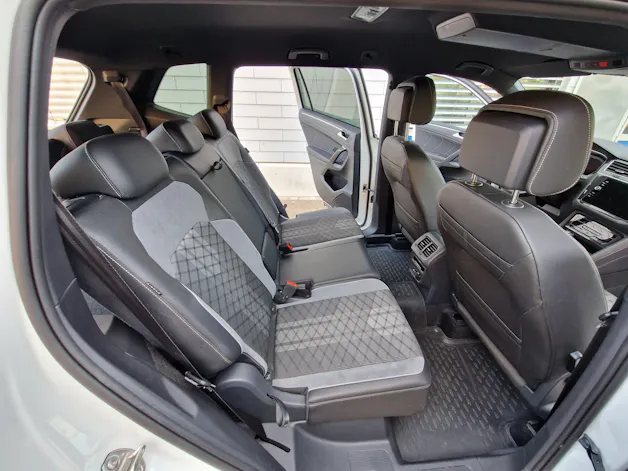 VW Tiguan Allspace 2.0TSI R-Line 4Motion DSG mit 5 Jahre 100tkm VW Werksgarantie