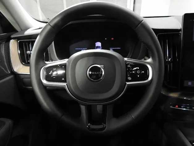 VOLVO XC60 2.0 T6 TE Plus Dark eAWD