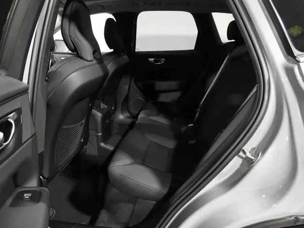 VOLVO XC60 2.0 T6 TE Plus Dark eAWD