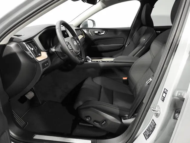 VOLVO XC60 2.0 T6 TE Plus Dark eAWD