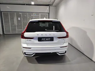 VOLVO XC60 2.0 T6 TE Plus Dark eAWD