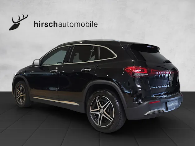 MERCEDES-BENZ EQA 300 AMG Line 4Matic