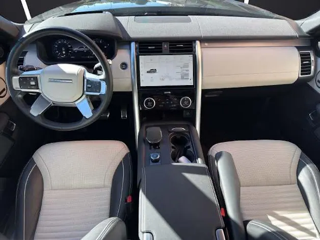 Land Rover Discovery 3.0 D I6 250 Dynamic HSE
