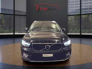 VOLVO XC40 T3 Momentum