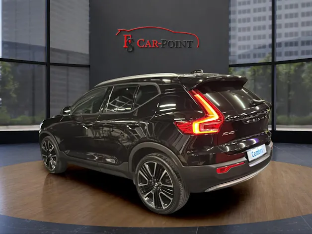 VOLVO XC40 T3 Momentum