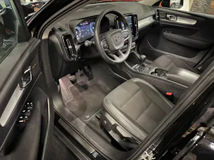 VOLVO XC40 T3 Momentum