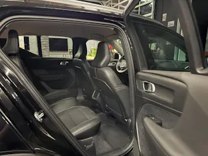 VOLVO XC40 T3 Momentum