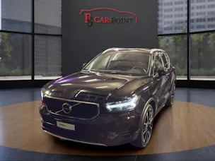 VOLVO XC40 T3 Momentum